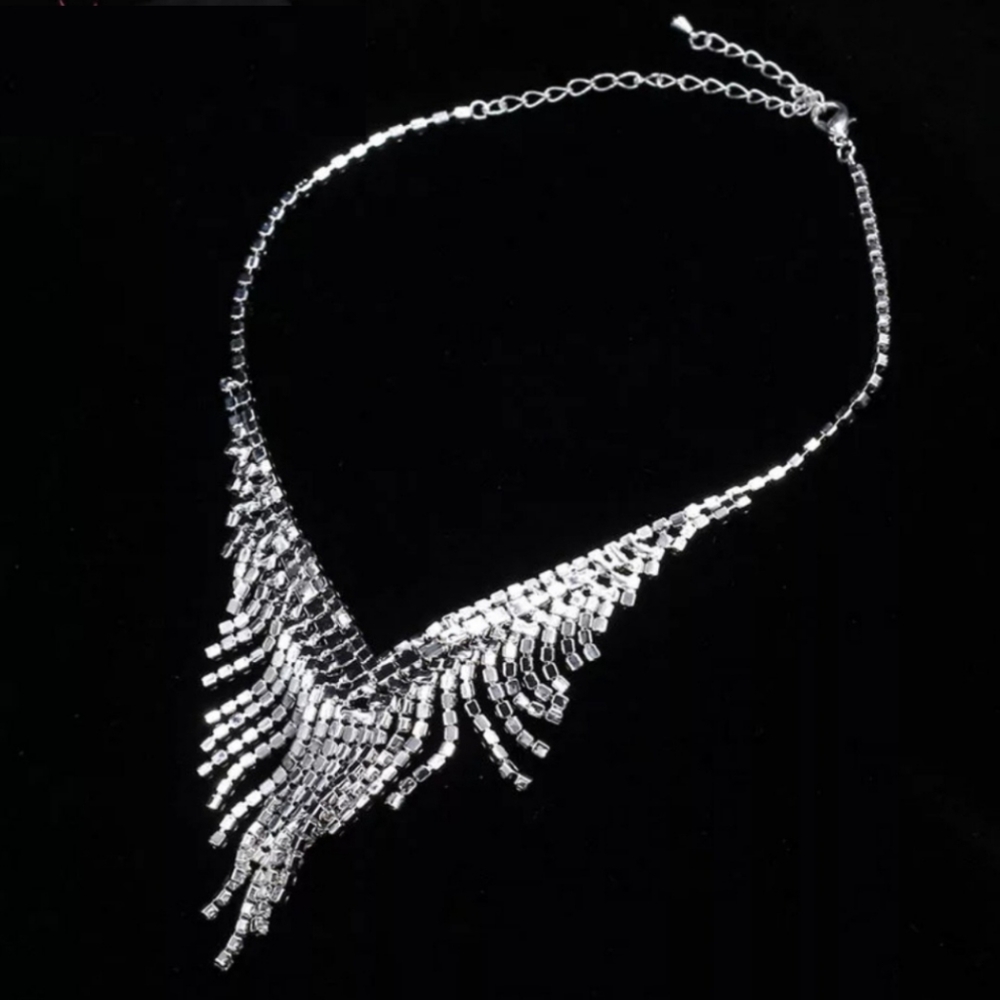 🎀Luxury Rhinestone Banquet Set - Picture 3 of 5